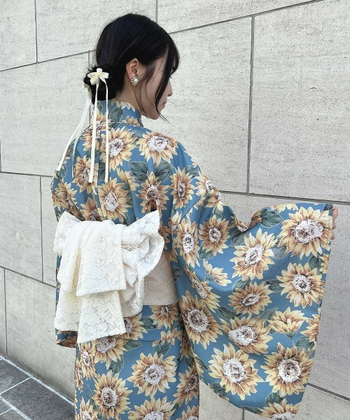 F i.n.t（フィント）の「【2wayセパレート浴衣・浴衣＋作り帯セット】ヒマワリ柄浴衣セット　夏服（浴衣・レディース・ホワイト×イエロー/イエロー× ブルー・FREE）」の13枚目の写真