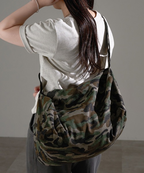 apres jour mignon（アプレジュールミニョン）の「【apresjour mignon×ARIAZ】カモフラ/レオパード柄ショルダーバッグ（ショルダーバッグ・レディース・レオパード/カモフラージュ・ONESIZE）」の16枚目の写真