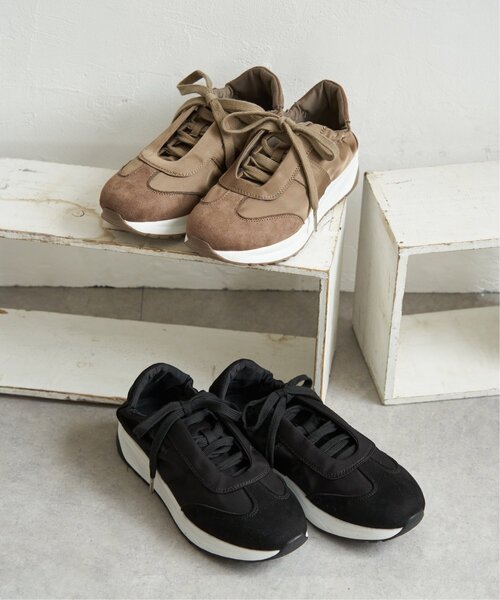 ikka（イッカ）の「【雑誌InRed11月号掲載】サテンスエードコンビスニーカー（スニーカー・レディース・ブラック/オートミール・L/M）」の14枚目の写真