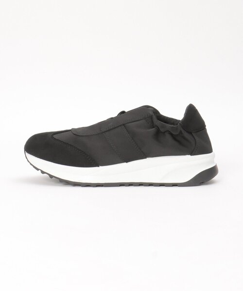 ikka（イッカ）の「【雑誌InRed11月号掲載】サテンスエードコンビスニーカー（スニーカー・レディース・ブラック/オートミール・L/M）」の13枚目の写真