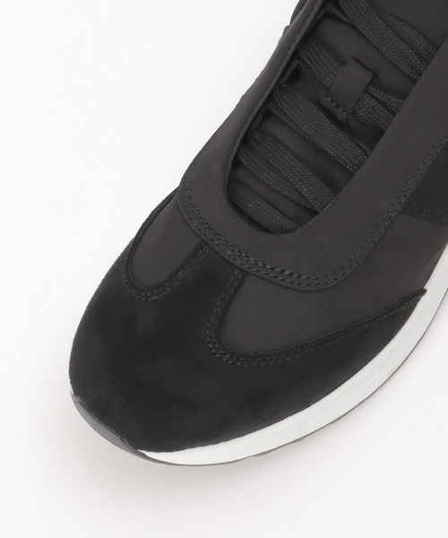 ikka（イッカ）の「【雑誌InRed11月号掲載】サテンスエードコンビスニーカー（スニーカー・レディース・ブラック/オートミール・L/M）」の7枚目の写真