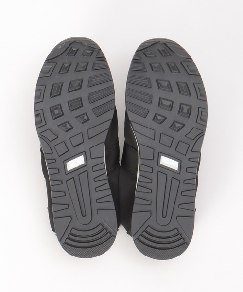 ikka（イッカ）の「【雑誌InRed11月号掲載】サテンスエードコンビスニーカー（スニーカー・レディース・ブラック/オートミール・L/M）」の11枚目の写真