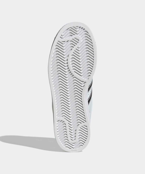 adidas（アディダス）の「スーパースター II シューズ / SUPERSTAR II / アディダスオリジナルス adidas Originals（スニーカー・レディース・ブラック/カーキ/ホワイト/パープル・22.0cm/22.5cm/23.0cm/23.5cm/24.0cm/24.5cm/25.0cm/25.5cm/26.0cm/26.5cm/27.0cm/27.5cm/28.0cm）」の6枚目の写真