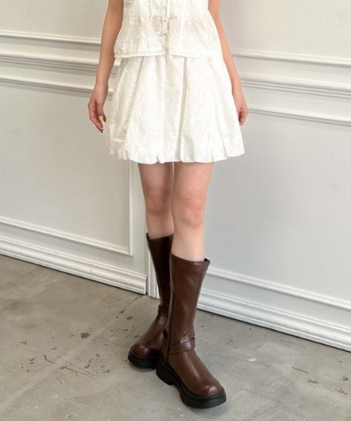 archives（アルシーヴ）の「【ＳＥＴＵＰ対応】コットン刺繍バルーンミニスカート（スカート・レディース・ブラック/オフホワイト・MEDIUM）」の7枚目の写真
