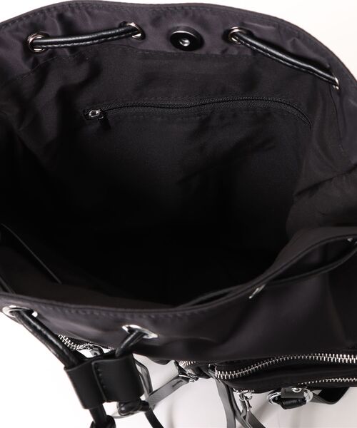 3WAY合皮バッグ/リュック・ショルダー・ハンドの3スタイル対応/Y2K