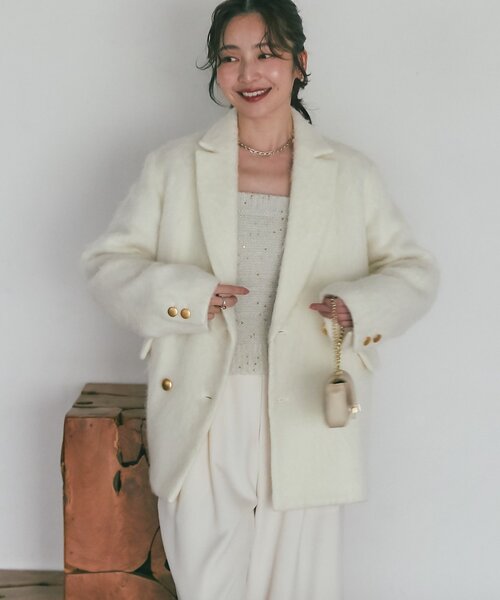 La boutique BonBon(ラブティックボンボン)の「【今すぐお届け!・軽くて着心地最高!】ヘアリーシャギージャケット(テーラードジャケット・レディース・オフホワイト/グレイッシュベージュ・FREE)」の4枚目の写真
