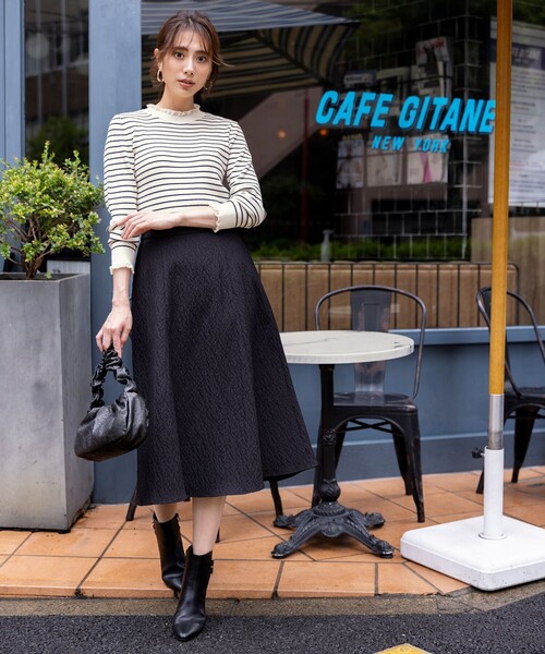 ANY SIS(エニィスィス)の「CICA加工 フリルネック プルオーバー(ニット/セーター・レディース・アイボリー系/ワイン系/ベージュ系2/ブラック系/アイボリー系2/ダークブラウン系・X-LARGE)」の22枚目の写真
