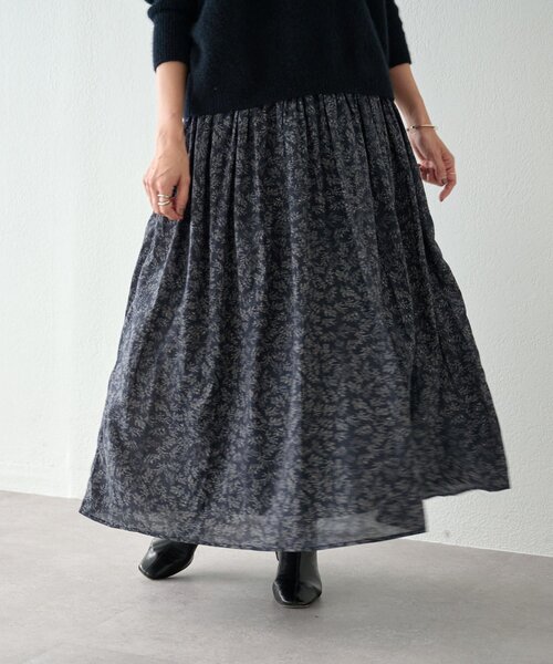 BEARDSLEY（ビアズリー）の「リーフプリントスカート（スカート・レディース・ブラック・FREE）」の4枚目の写真