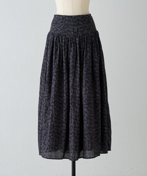 【ビアズリー】 プリントティアードギャザースカート BEARDSLEY（ビアズリー）の「プリントティアードギャザースカート