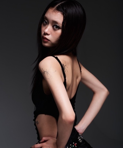 ROYAL FLASH（ロイヤルフラッシュ）の「MITSUKI/ミツキ/CAMI BODY SUIT（キャミソール・レディース・ブラック/レッド/ホワイト・F）」の8枚目の写真