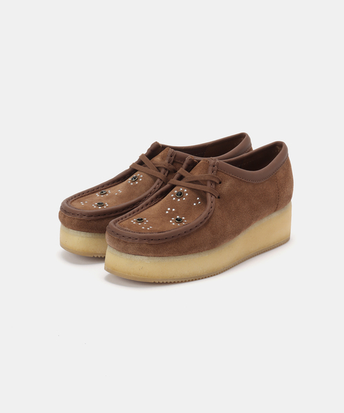 FRAMeWORK(フレームワーク)の「CLARKS/クラークス wallacraft bee(その他シューズ・レディース・モカ・23cm/23.5cm/24.5cm/24cm)」の2枚目の写真