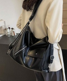 folka（フォルカ）の「8B43 2WAYマルチ ショルダーリュック ポケット付（ショルダーバッグ）」