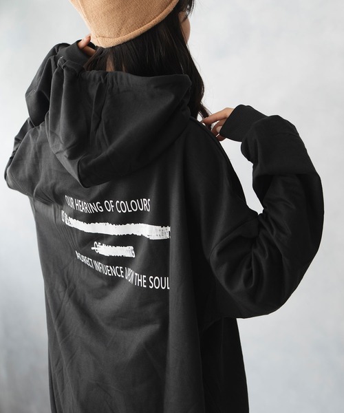 NinaetLina(ニナエリナ)の「薄手 ビックシルエット バックプリント プルパーカー(Tシャツ/カットソー・レディース・ネイビー/ブラック/グレー/ブラウン・FREE)」の7枚目の写真