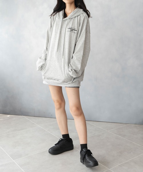 NinaetLina(ニナエリナ)の「薄手 ビックシルエット バックプリント プルパーカー(Tシャツ/カットソー・レディース・ネイビー/ブラック/グレー/ブラウン・FREE)」の12枚目の写真