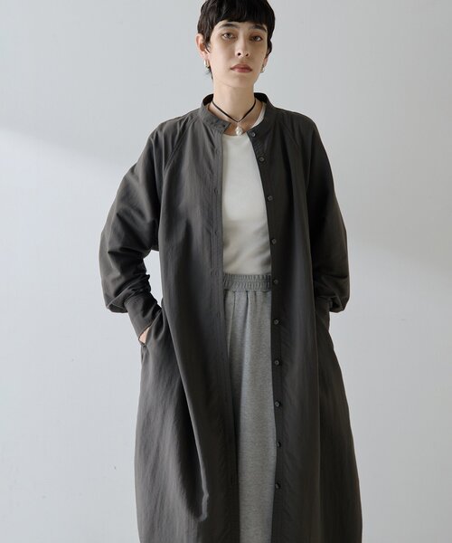 Whim Gazette（ウィムガゼット）の「ナイロンシャツドレス（ワンピース・レディース・グレー/ブラウン・FREE）」の14枚目の写真