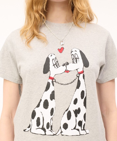 Carne Bollente（カルネボレンテ）の「Carne Bollente/カルネボレンテ/The Pooch Smooch（Tシャツ/カットソー・レディース・グレー・S/XS）」の3枚目の写真