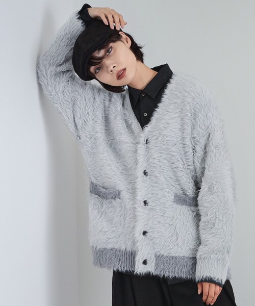 tk.TAKEO KIKUCHI（ティーケータケオキクチ）の「【WEB限定】バイカラーフェザーニットカーディガン（カーディガン/ボレロ・メンズ・ダークグリーン/ブラック/ライトグレー/ブルー・01/03/02）」の13枚目の写真