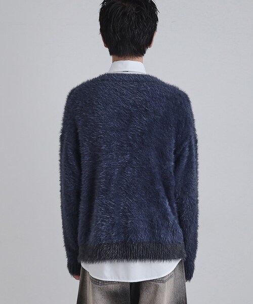 tk.TAKEO KIKUCHI（ティーケータケオキクチ）の「【WEB限定】バイカラーフェザーニットカーディガン（カーディガン/ボレロ・メンズ・ダークグリーン/ブラック/ライトグレー/ブルー・01/03/02）」の6枚目の写真