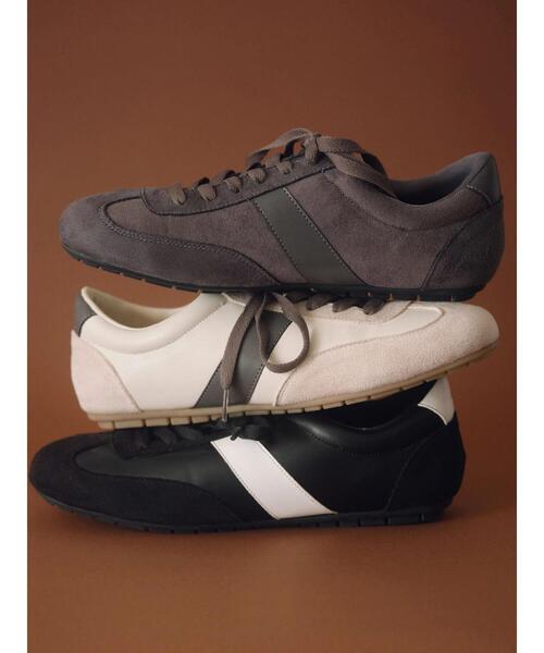 Samansa Mos2 blue（サマンサモスモスブルー）の「クラシックスニーカー（ドレスシューズ・レディース・グレー/ブラック/キナリ・L/M）」の4枚目の写真