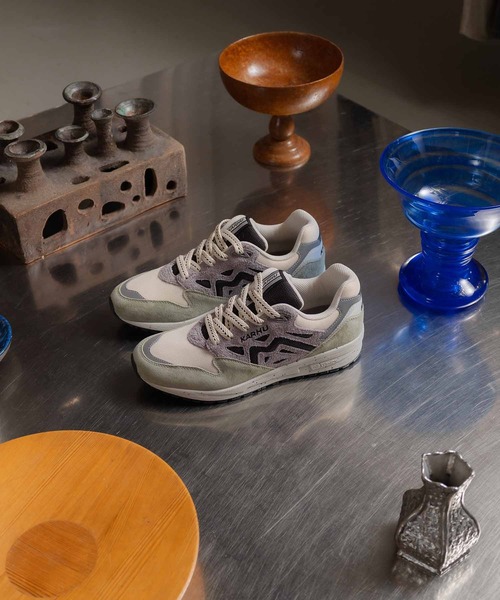 KARHU(カルフ)の「KARHU / “LEGACY 96” スニーカー(スニーカー・レディース・グレー系・7/6/5)」の1枚目の写真