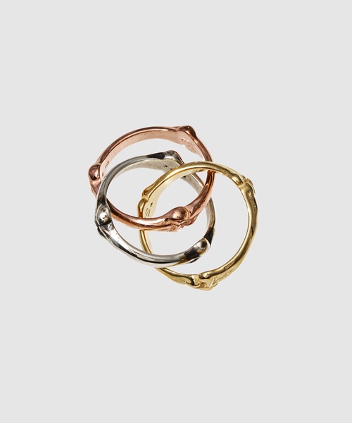 TAKAHIROMIYASHITATheSoloIst.（タカヒロミヤシタザソロイスト）の「bone shaped trinity ring.（リング・メンズ・シルバー・US8/US8.5）」の3枚目の写真