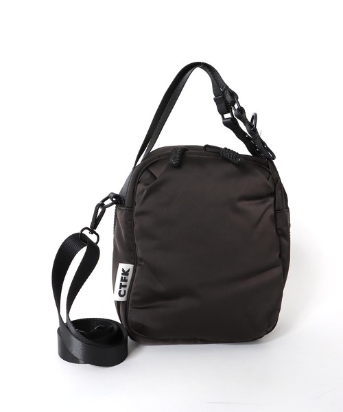 Three Four Time（ｽﾘｰﾌｫｰﾀｲﾑ）の「【Casselini】ナイロンBOXY BAG（ショルダーバッグ・レディース・ベージュ/グレー/ブラック・FREE）」の19枚目の写真