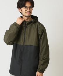 メンズのマウンテンパーカー（グリーン・カーキ/緑色系・形状