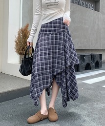 前後差ヘムチェックスカート