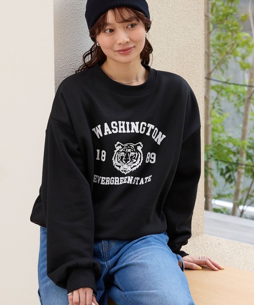 Hiro です★美品★フロッキーLOGOスウェット アニマルフロッキープリントオーバーサイズカレッジロゴスウェット