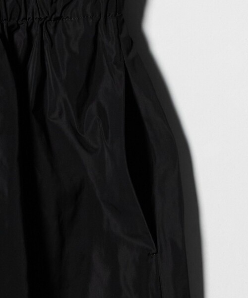 UNITED ARROWS（ユナイテッドアローズ）の「ギャザー ワンピース‐ウォッシャブル‐（ワンピース・レディース・ブラック・FREE）」の15枚目の写真