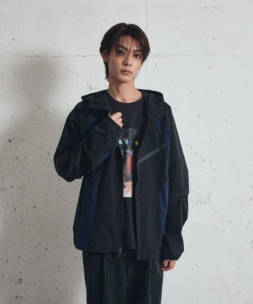 セール】ナイキ テック メンズ Dri-FIT ウーブン カラーブロック