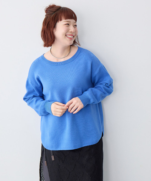 anyfee(エニフィー)の「【anyfee/大きいサイズ】裾ラウンドもっちりカラーニット(ニット/セーター・レディース・杢グレー/イエロー/ブラック/グリーン/ブルー・5L/4L/3L/LL)」の4枚目の写真