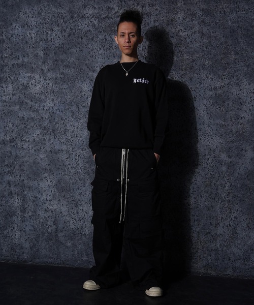 GUIDER(ガイダー)の「【GUIDER】クロス スウェット シャツ / Cross Sweat Shirt(スウェット・メンズ・ブラック/ホワイト系・S/M/L)」の12枚目の写真