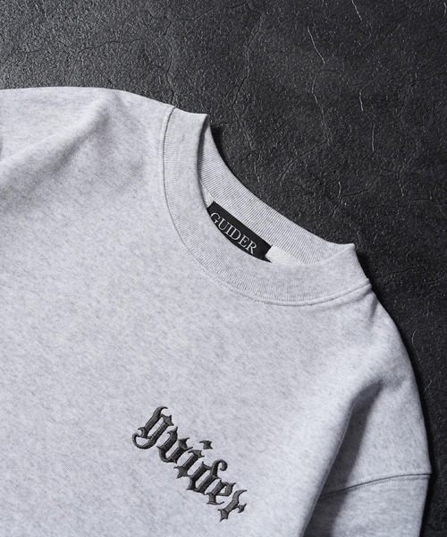 GUIDER(ガイダー)の「【GUIDER】クロス スウェット シャツ / Cross Sweat Shirt(スウェット・メンズ・ブラック/ホワイト系・S/M/L)」の18枚目の写真