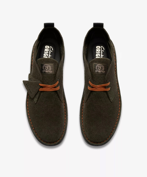 Clarks Originals（クラークスオリジナルズ）の「CLARKS / クラークス デザートブーツ 26182778（ブーツ・メンズ・ライトグリーン・80/85/70/75）」の3枚目の写真