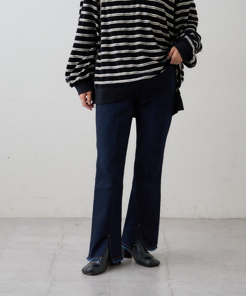 ZOZO限定】【マルチサイズ】裾スリットフレアデニムパンツ（デニム