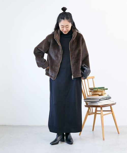 le.coeur blanc（ルクールブラン）の「ミンクタッチスタンドカラーファーブルゾン（ブルゾン・レディース・ブラウン/ライトグレー・38）」の15枚目の写真