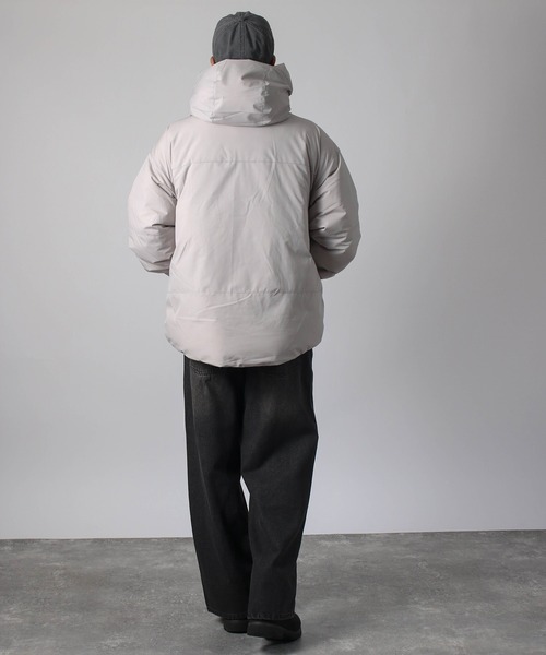 Nylaus】撥水/防風 ポリタスラン ファイバー中綿 シームレス ハーフ