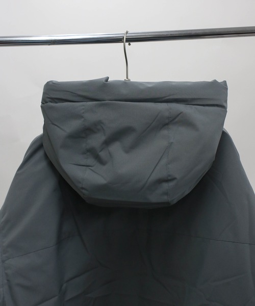 NYLAUS（ナイラス）の「【Nylaus】撥水/防風 ポリタスラン ファイバー中綿 シームレス ハーフジャケット 中綿ジャケット（ダウンジャケット/コート・メンズ・ブラック/カーキ/グレイッシュベージュ/チャコール・M/L）」の15枚目の写真