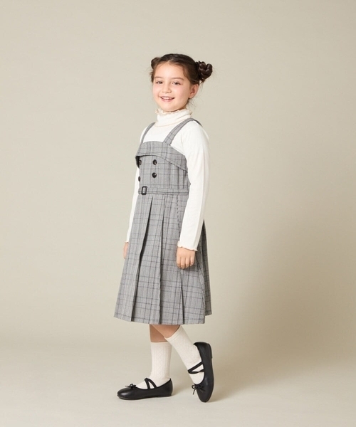 a.v.v（アーヴェヴェ）の「[130-160]配色プチハイリブニット（ニット/セーター・キッズ・ブラック/アイボリー・130/150/160/140）」の7枚目の写真