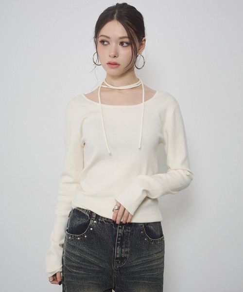 ENVYM（アンビー）の「前後２WAY チョーカー ハイゲージ ニットトップス（ニット/セーター・レディース・ブラウン/グレー/ブラック/レッド/アイボリー・FREE）」の15枚目の写真