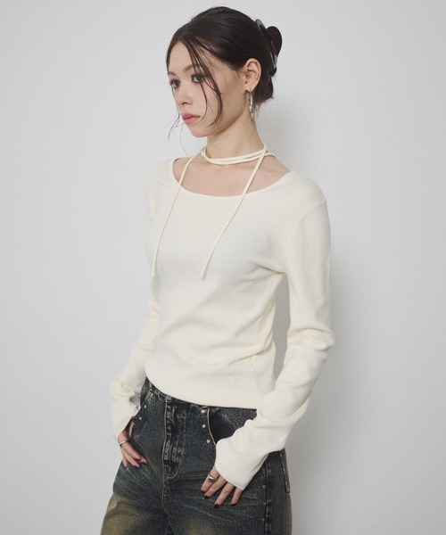 ENVYM（アンビー）の「前後２WAY チョーカー ハイゲージ ニットトップス（ニット/セーター・レディース・ブラウン/グレー/ブラック/レッド/アイボリー・FREE）」の17枚目の写真