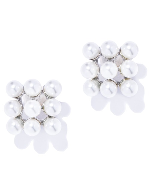 IRIS47（イリスフォーセブン）の「【IRIS 47】 axis earring/アクシス イヤリング（イヤリング・レディース・ホワイト・FREE）」の4枚目の写真