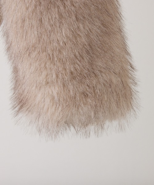 one after another NICE CLAUP（ワンアフターアナザーナイスクラップ）の「フェイクファーショートコート（ブルゾン・レディース・オフホワイト/ベージュ/ピンク/ブラウン・FREE）」の9枚目の写真