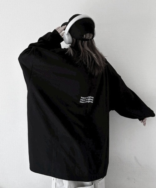 YACA(ヤーカ)の「Loose Sleeve Logo Tee/ルーズスリーブロゴT【unisex item】(Tシャツ/カットソー・レディース・ホワイト/ブラック・FREE)」の4枚目の写真