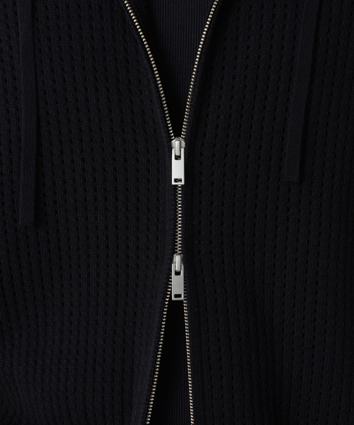 MUSINSA STANDARD（ムシンサスタンダード）の「クロシェニットフードパーカー [ブラック]（ニット/セーター・メンズ・その他・SMALL/MEDIUM/LARGE/X-LARGE/XX-LARGE）」の5枚目の写真