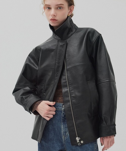 PUBLIC TOKYO（パブリックトウキョウ）の「【水牛本革】カーフレザーボクシージャケット（ライダースジャケット・レディース・ブラック・2/1）」の5枚目の写真