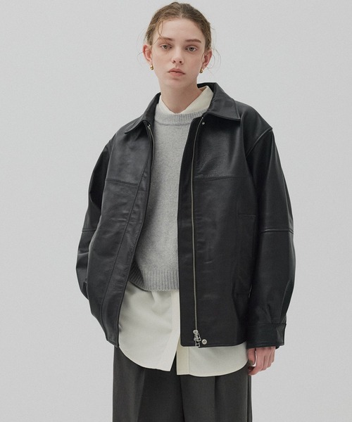 PUBLIC TOKYO（パブリックトウキョウ）の「【水牛本革】カーフレザーボクシージャケット（ライダースジャケット・レディース・ブラック・2/1）」の10枚目の写真