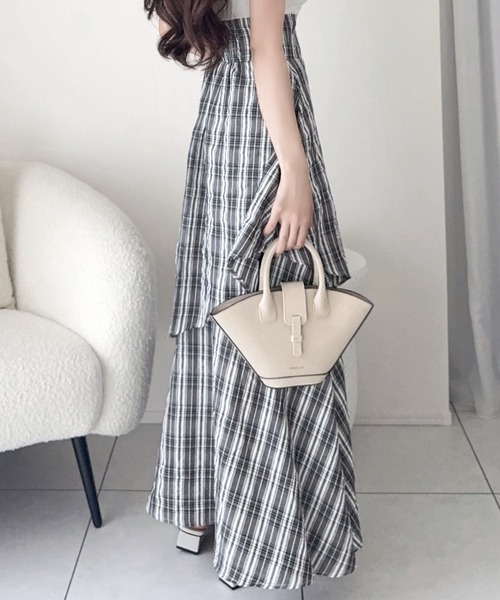 mily bilet（ミウィビレット）の「【mily bilet】ツイスト襟で小顔見え。カシュクールドッキングワンピース (ロング丈)（ワンピース・レディース・アイボリー系2/アイボリー系1・X-LARGE/SMALL/MEDIUM/LARGE）」の6枚目の写真