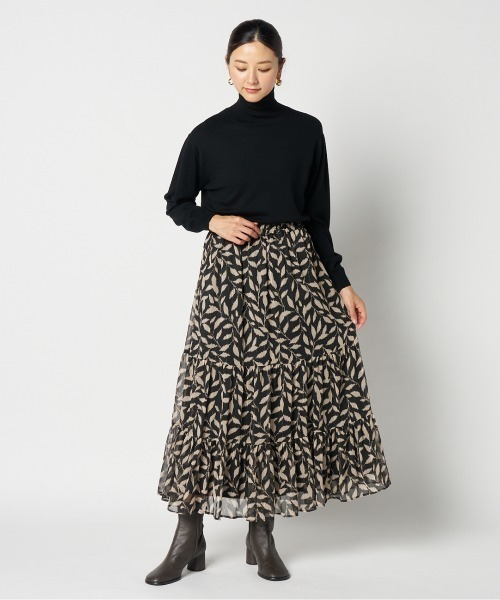 Letroyes(ルトロワ)の「LAURE (TURTLE NECK)(ニット/セーター・レディース・アイボリー/グレー/ブラック・1/2)」の16枚目の写真